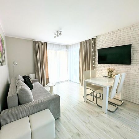 Deluxe Suite, 150 Meters To Beach, Baltic Best Dziwnówek Exteriör bild